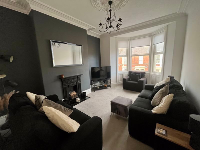 3 bed flat for sale in Belford Terrace, North Shields NE30, £140,000