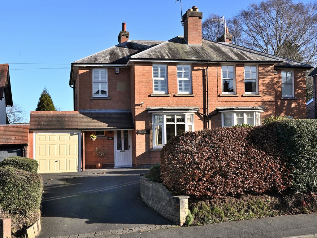 3 bed semi-detached house for sale in New Road, Aston Fields, Bromsgrove B60, £425,000
