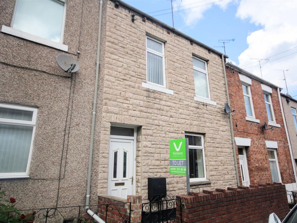 3 bed terraced house to rent in Cooperative Street, Chester Le Street DH3, £595 pcm