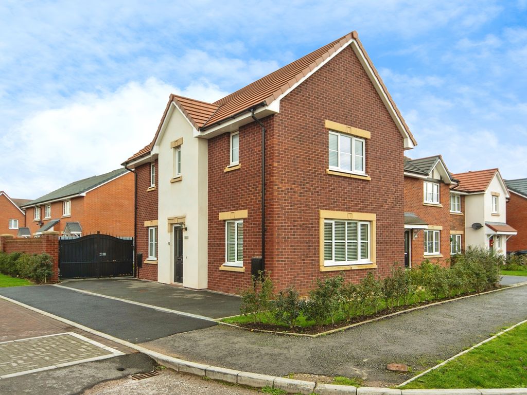 3 bed detached house for sale in Matilda Road, Hooton, Cheshire CH66, £330,000