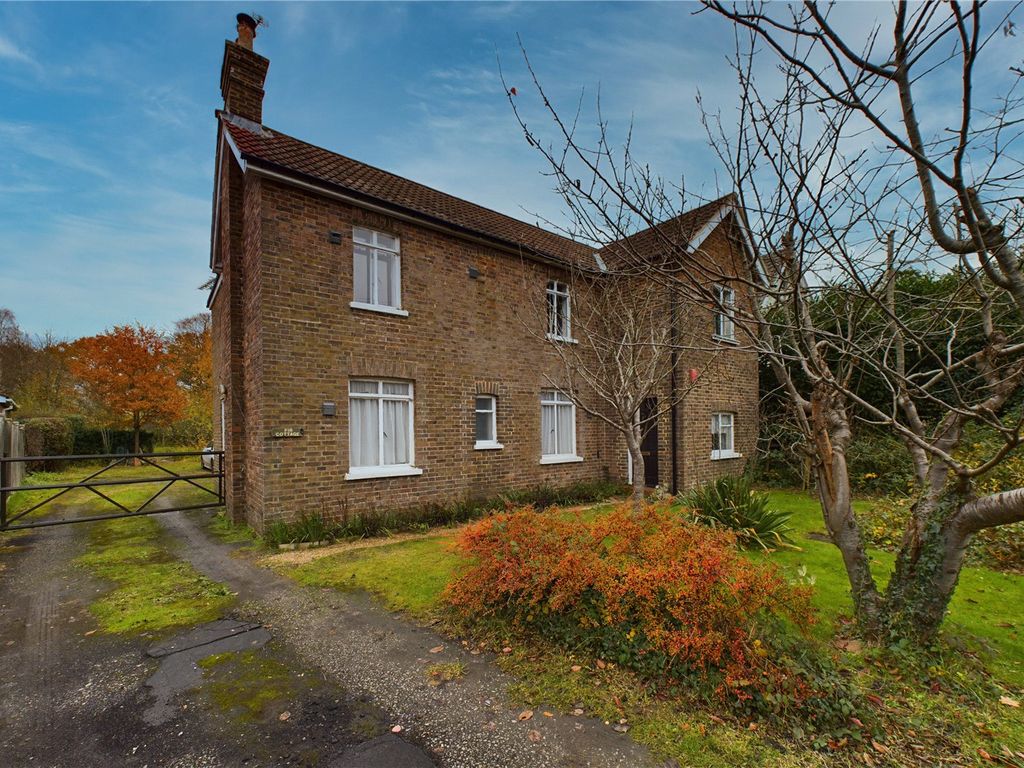 Land for sale in Effingham Road, Burstow, Horley, Surrey RH6, £400,000