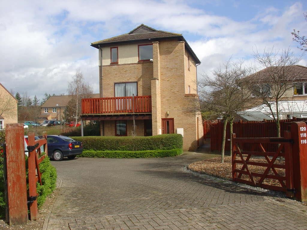 2 bed flat to rent in Pickering Drive, Emerson Valley, Milton Keynes MK4, £995 pcm