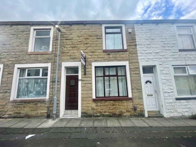 3 bed terraced house for sale in Edward Street, Nelson BB9, £135,000