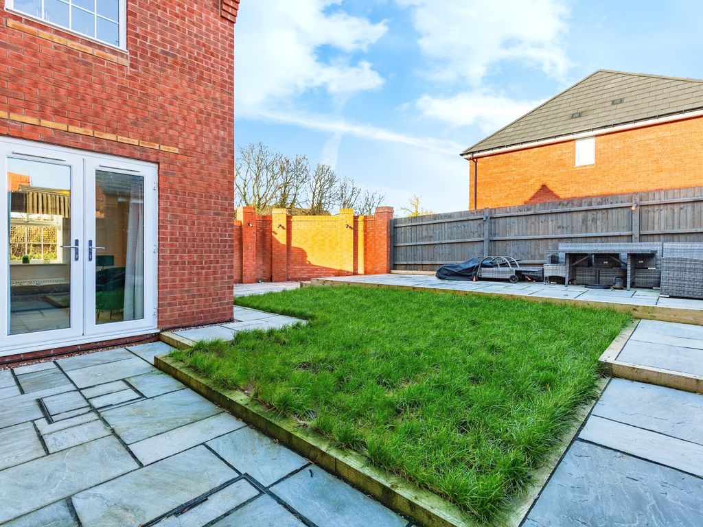 4 bed detached house for sale in Addersley Mews, Olney MK46, £600,000