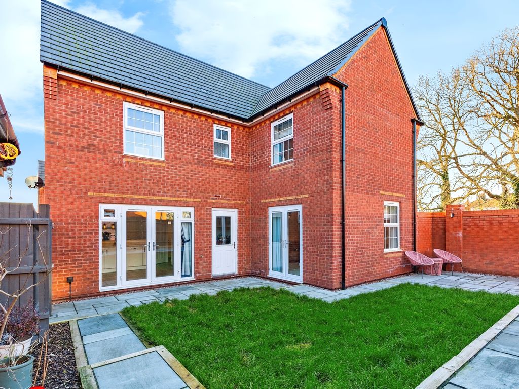 4 bed detached house for sale in Addersley Mews, Olney MK46, £600,000