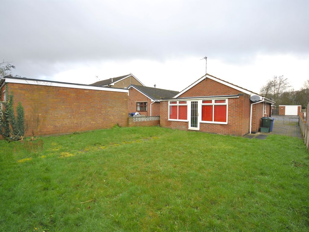 2 bed detached bungalow for sale in Spilsby Close, Cantley, Doncaster DN4, £215,000