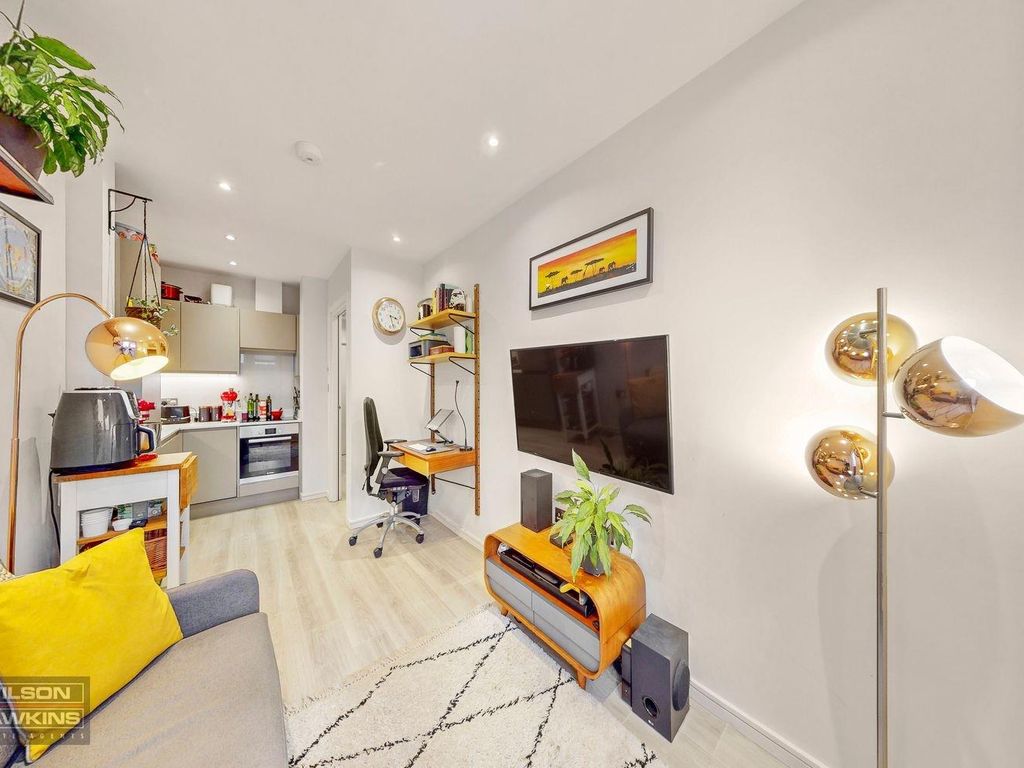 1 bed flat for sale in Flat 20, Roxborough Avenue, Harrow HA1, £295,000