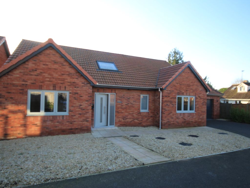 4 bed detached house for sale in Front Street, Chedzoy, Bridgwater TA7, £525,000