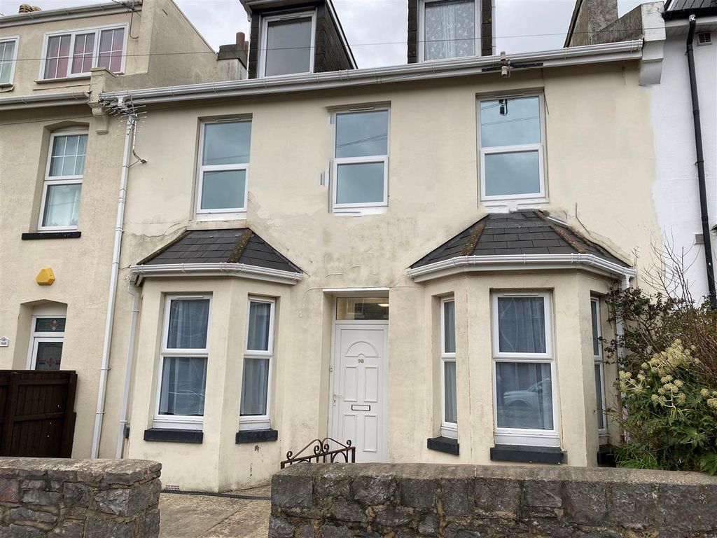 Room to rent in Windsor Road, Torquay TQ1, £500 pcm