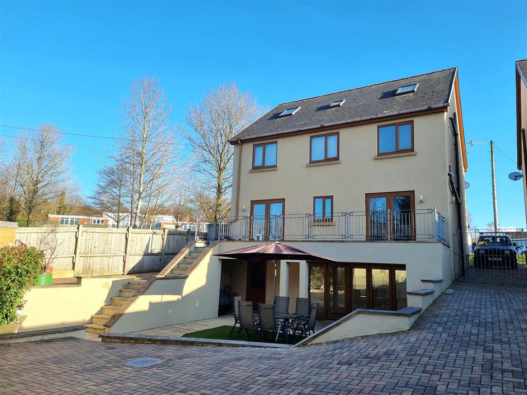 5 bed detached house for sale in Heol Bedwas, Birchgrove, Swansea SA7, £380,000