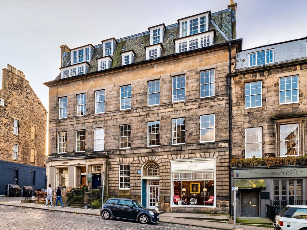 3 bed flat for sale in Howe Street, New Town, Edinburgh EH3, £465,000