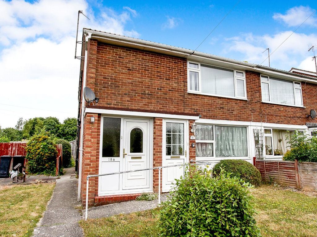 2 bed maisonette for sale in Colenzo Drive, Andover, Hampshire SP10, £160,000