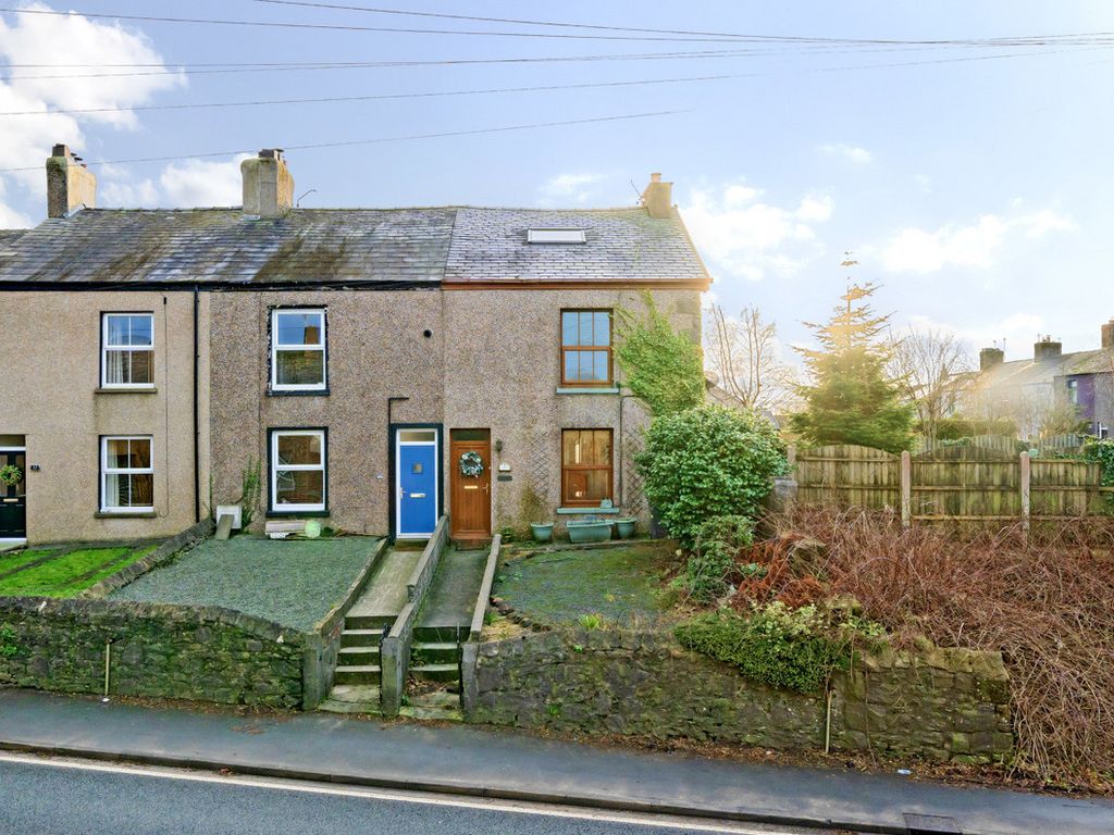 4 bed end terrace house for sale in Ulverston Road, Ulverston LA12, £160,000