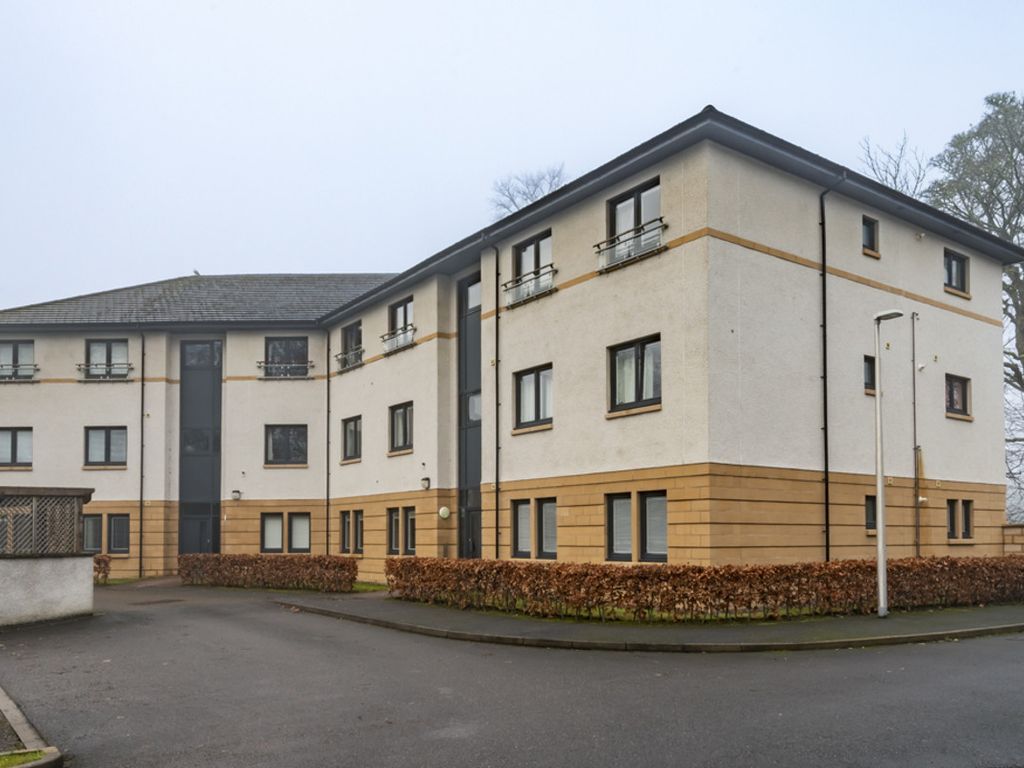 2 bed flat for sale in Culduthel Road, Inverness IV2, £290,000