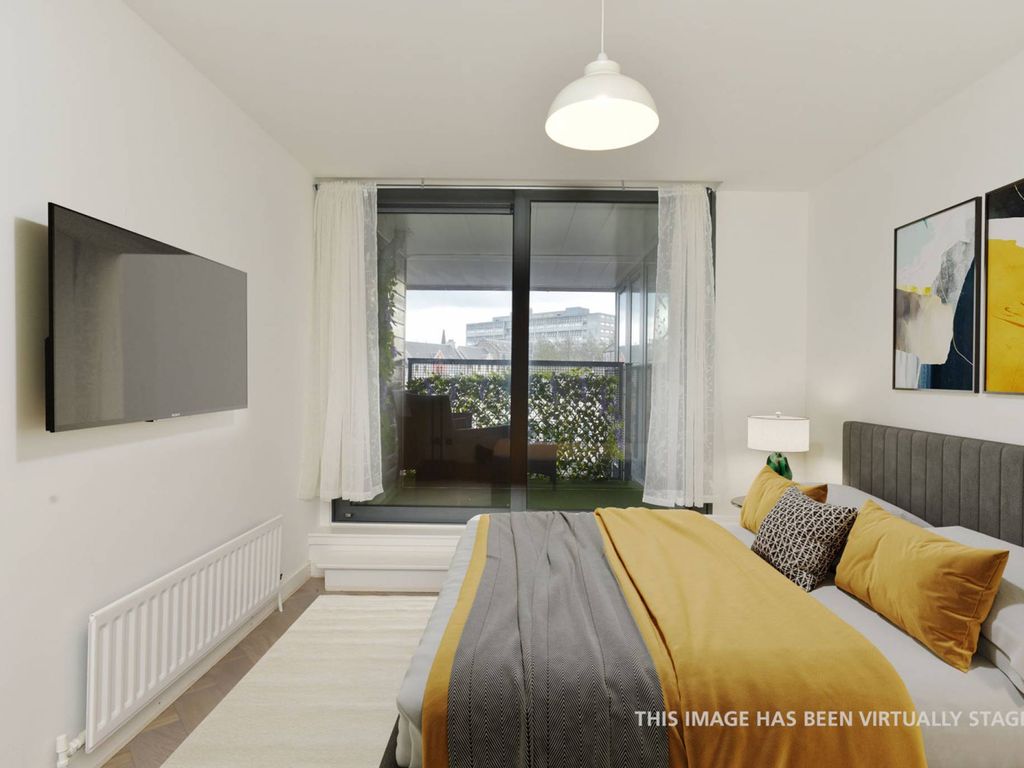 2 bed flat for sale in Sandport Way, Edinburgh EH6, £295,000