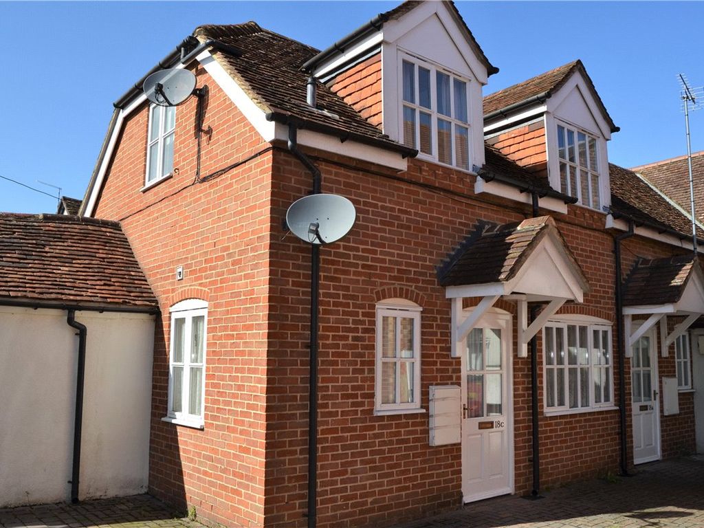 2 bed flat to rent in Thatcham, Berkshire RG19, £1,000 pcm
