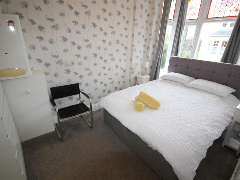 1 bed flat for sale in Lawson Road, Colwyn Bay LL29, £69,500