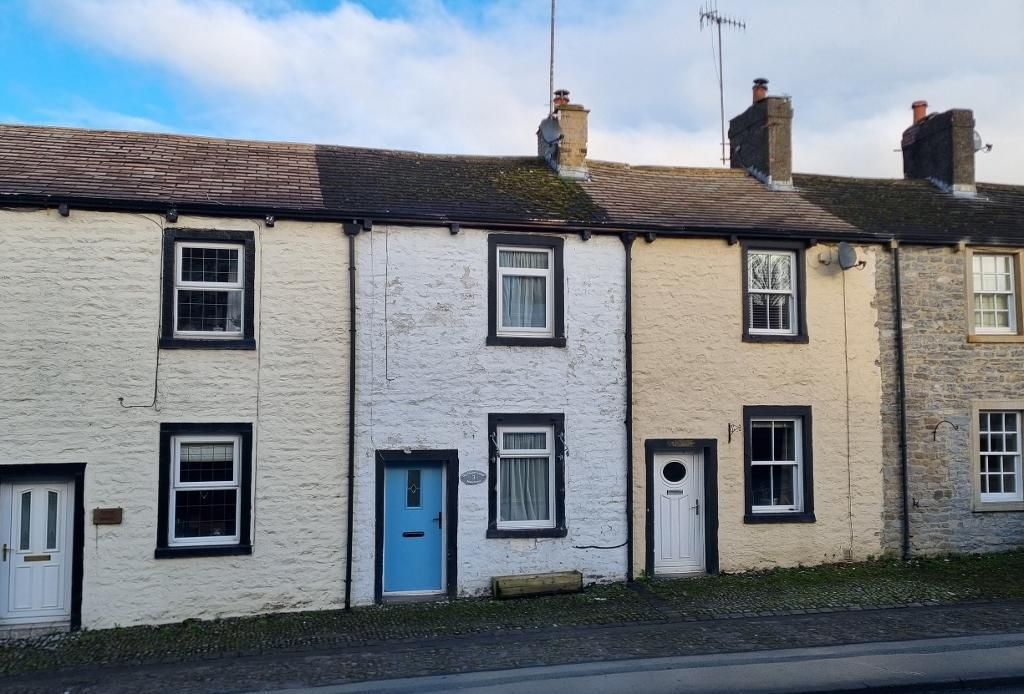 1 bed cottage to rent in Main Street, Gisburn, Clitheroe BB7, £750 pcm