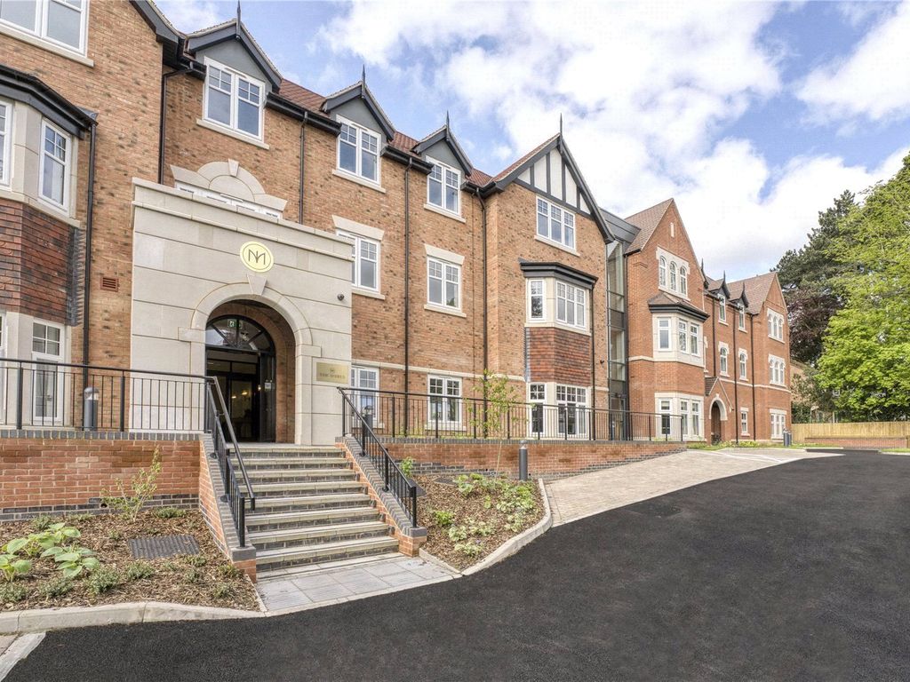 1 bed flat to rent in Wake Green Road, Birmingham, West Midlands B13, £1,850 pcm