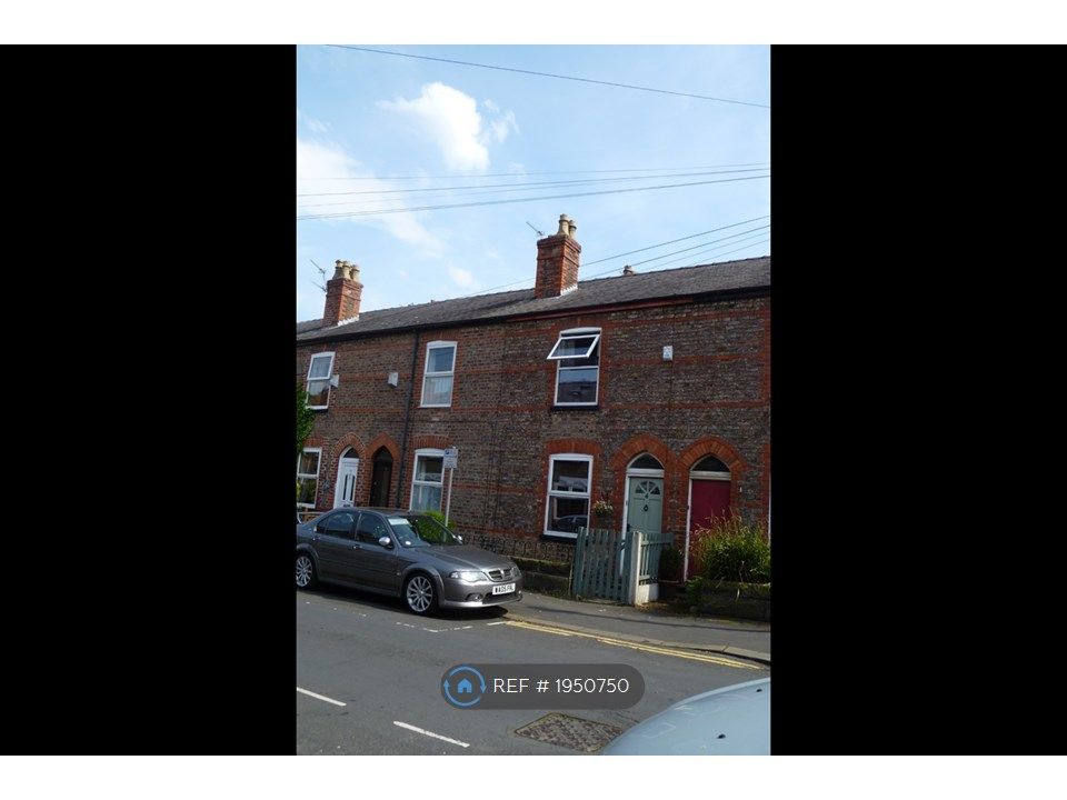 2 bed terraced house to rent in Brunswick Road, Altrincham WA14, £1,095 pcm