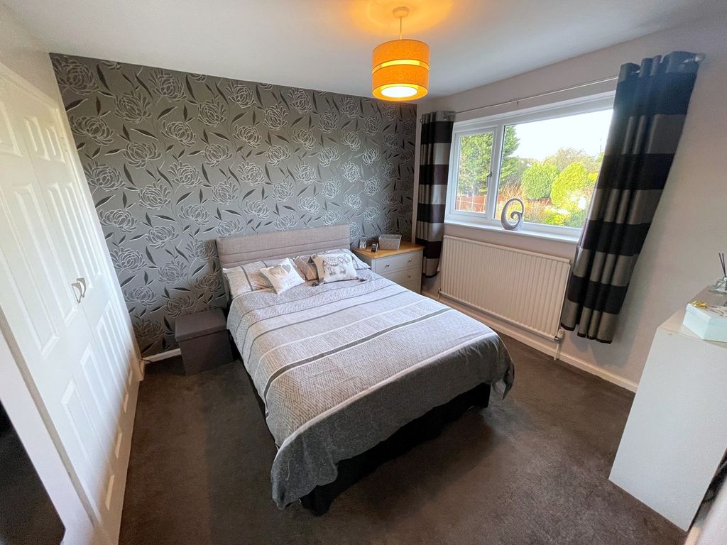 3 bed detached house for sale in Burton Road, Branston, Burton-On-Trent DE14, £310,000