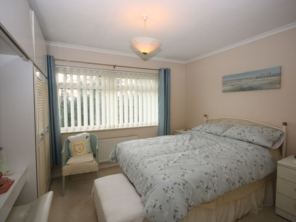 2 bed end terrace house for sale in Woodfield Park Crescent, Woodfieldside, Blackwood NP12, £149,950