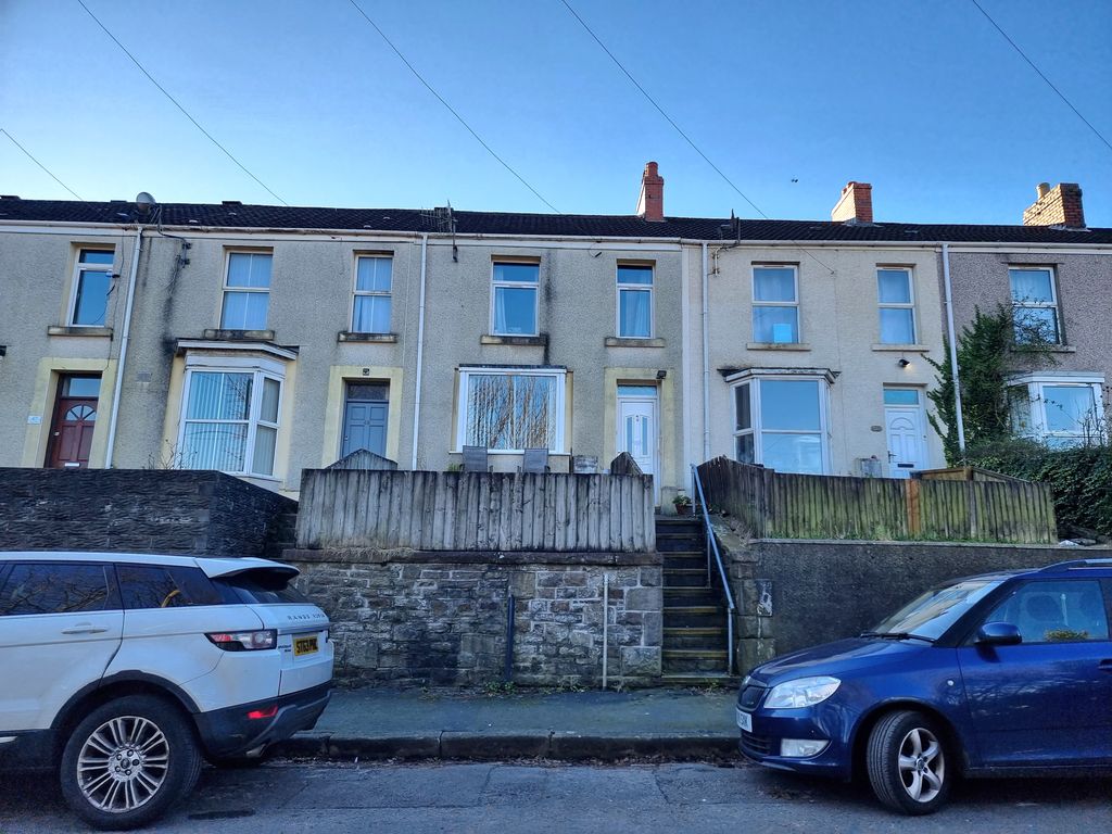 3 bed terraced house for sale in Wheatfield Terrace, Swansea SA1, £95,000