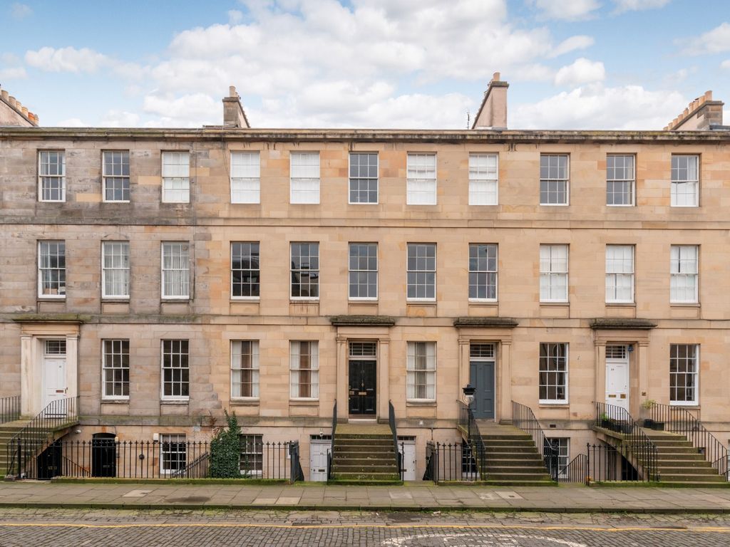 4 bed flat for sale in 18/1 Fettes Row, New Town, Edinburgh EH3, £620,000