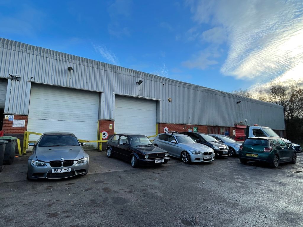 Industrial to let in Unit 4, Winpenny Road, Newcastle ST5, £40,750 pa