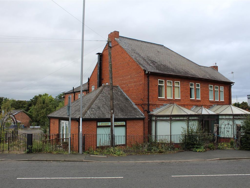 Commercial property to let in Market Lane, Swalwell, Newcastle Upon Tyne NE16, £40,000 pa