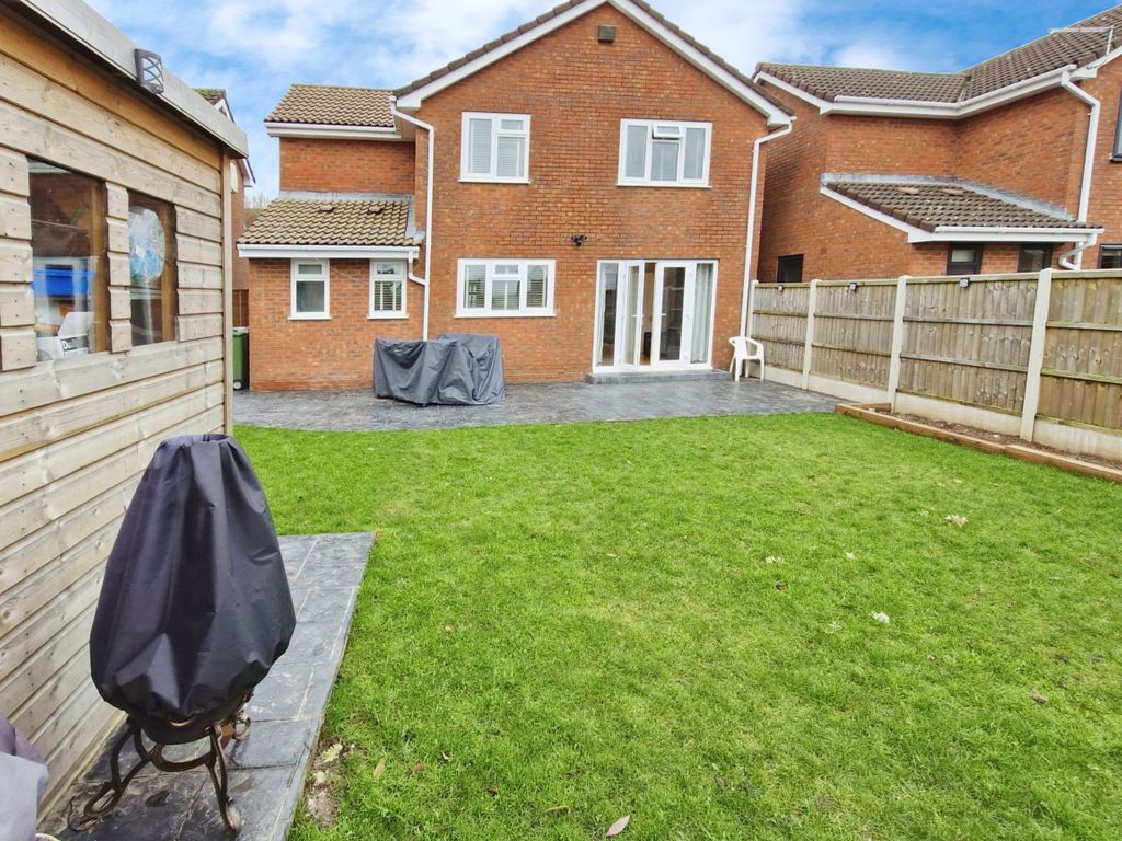 4 bed detached house for sale in Gilwell Grove, Priorslee, Telford TF2, £390,000