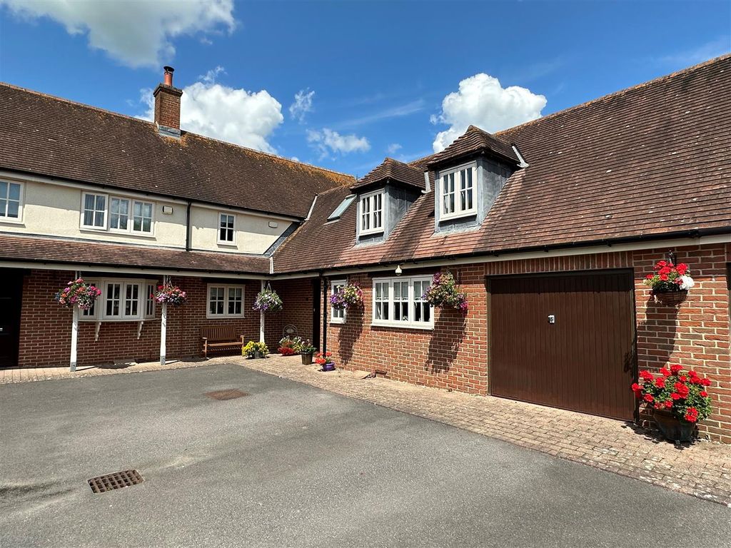 4 bed link-detached house for sale in Newton Gate, Sturminster Newton DT10, £485,000