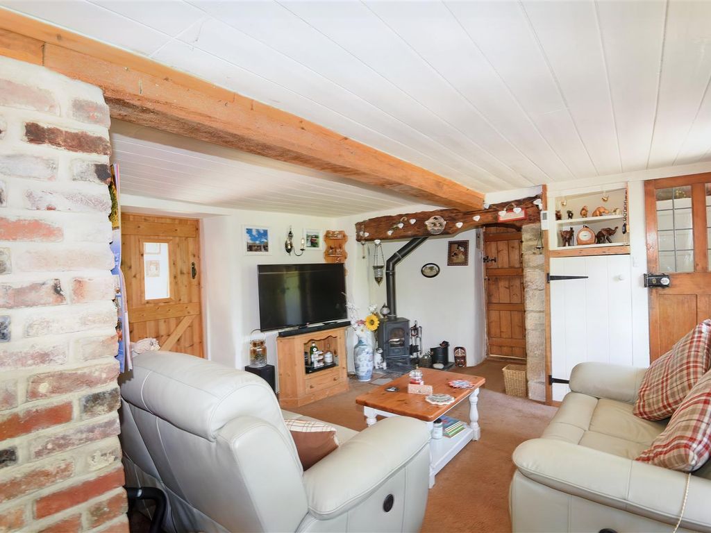 3 bed cottage for sale in The Row, Sturminster Newton DT10, £340,000