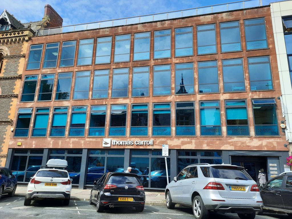 Office to let in Broad Street, Hereford HR4, £25,000 pa