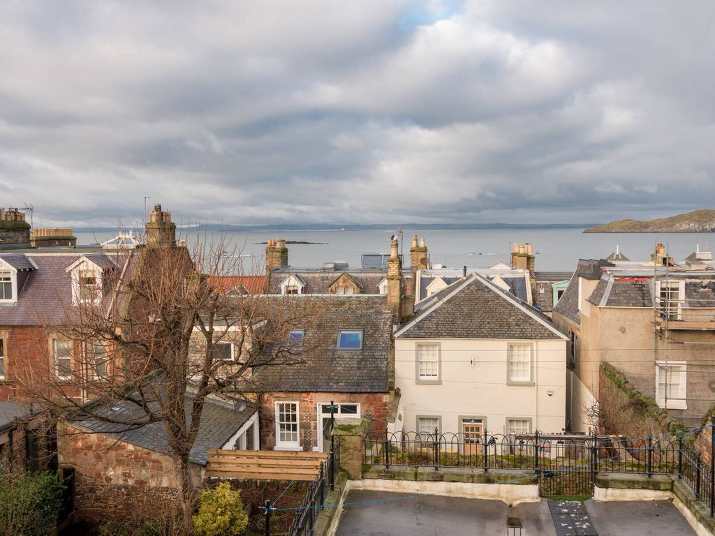 1 bed flat for sale in 104/2 High Street, North Berwick, East Lothian EH39, £295,000