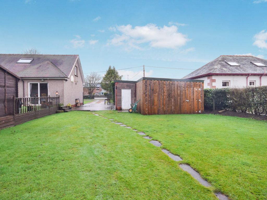 4 bed detached bungalow for sale in Meigle Road, Alyth, Blairgowrie PH11, £350,000