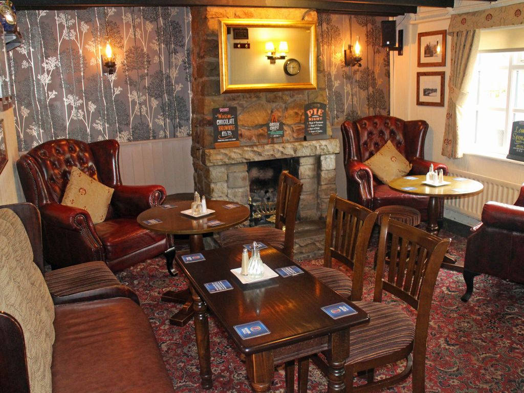 Pub/bar for sale in Stanley Village, Stoke-On-Trent ST9, £990,000