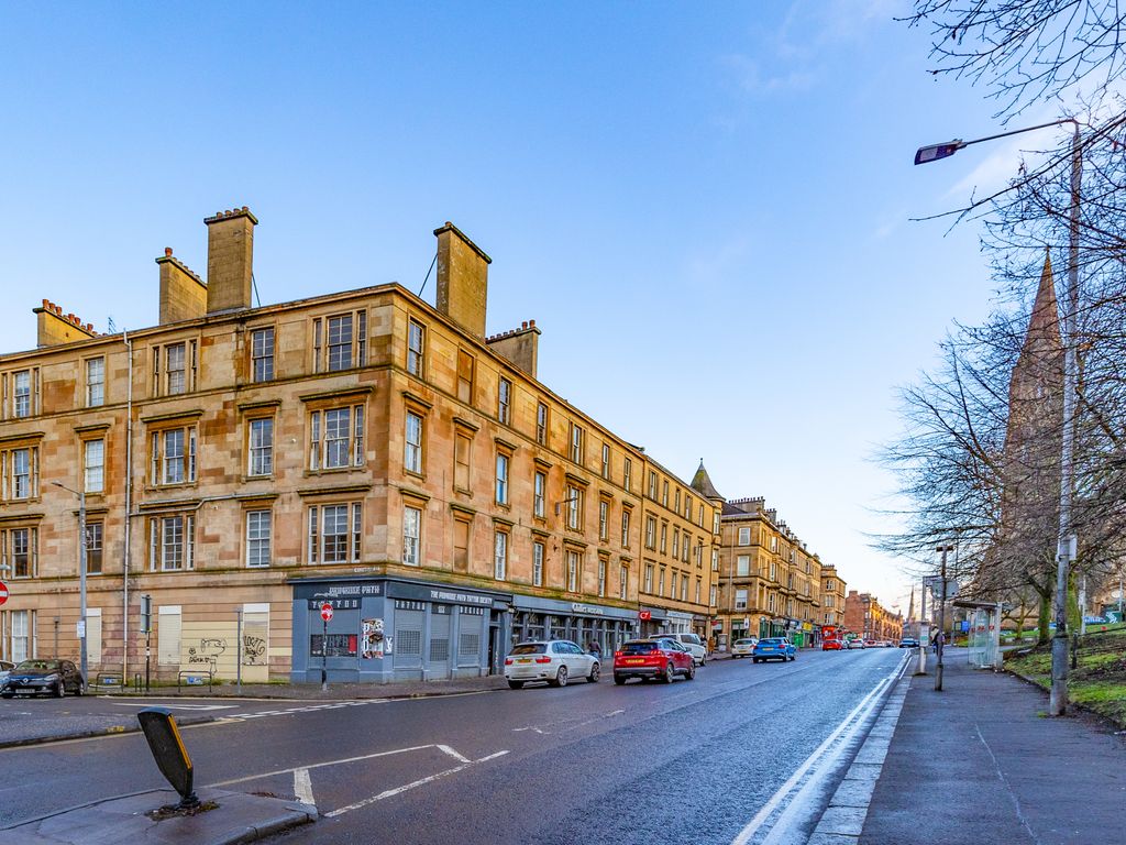 3 bed flat for sale in Woodlands Road, Woodlands, Glasgow G3, £250,000