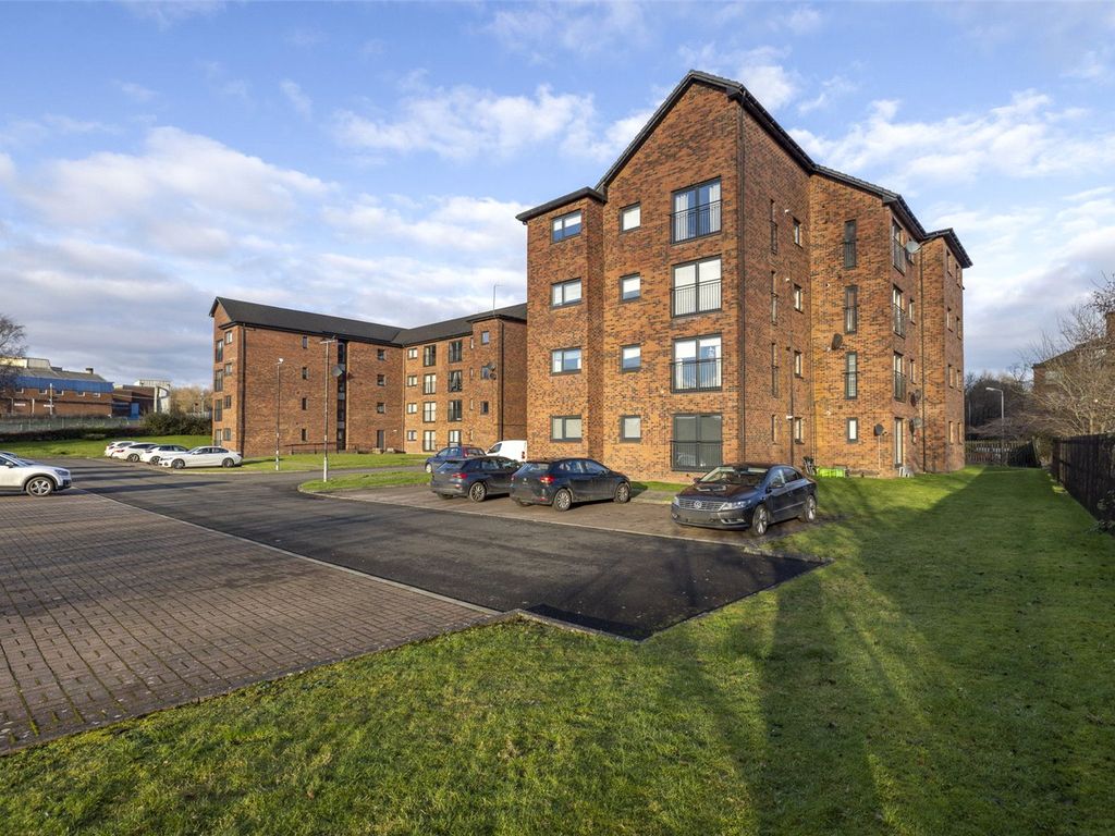 2 bed flat for sale in Tollcross Park View, Tollcross, Glasgow G32, £99,000