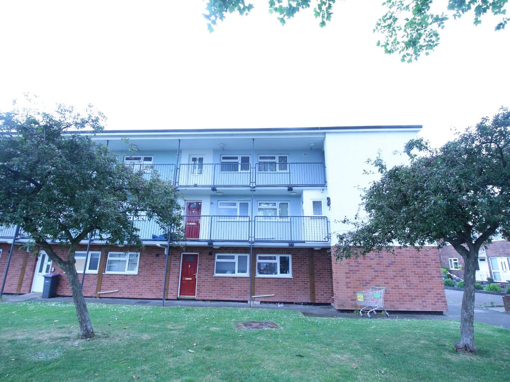 1 bed flat to rent in Orchard Lane, Cwmbran NP44, £400 pcm
