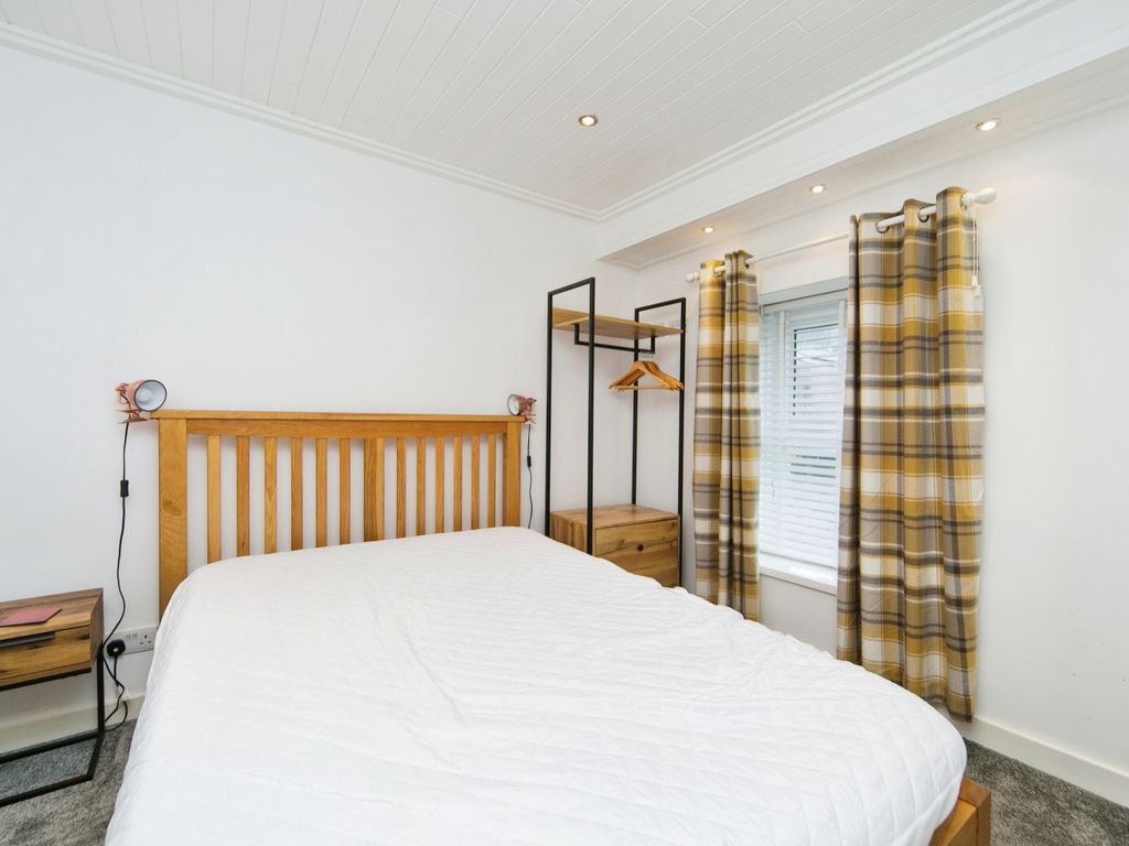 2 bed terraced house for sale in Park Square, Blaenau Ffestiniog, Gwynedd LL41, £140,000