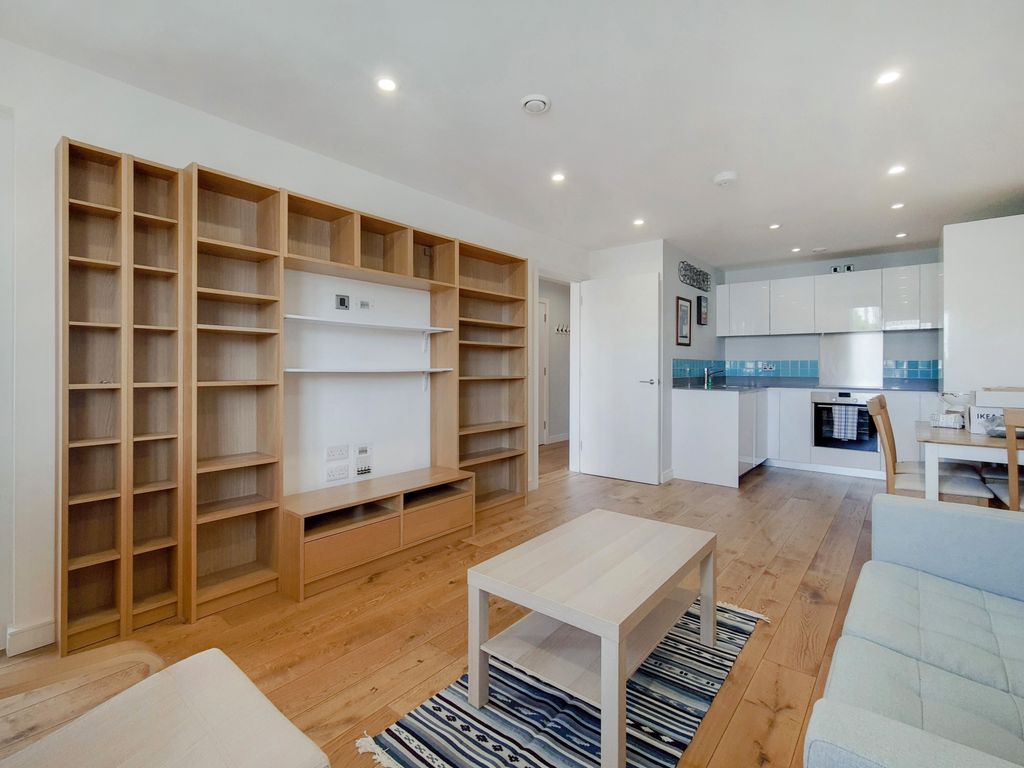 1 bed flat for sale in Maltby Street, London SE1, £485,000