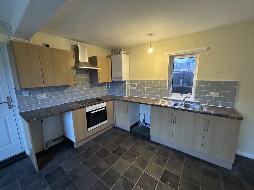 3 bed terraced house to rent in Hawthorn Road, Spennymoor DL16, £525 pcm