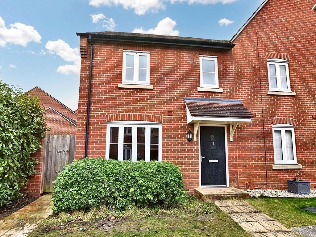 3 bed semi-detached house for sale in Chris Muir Place, Didcot, Oxfordshire OX11, £379,995