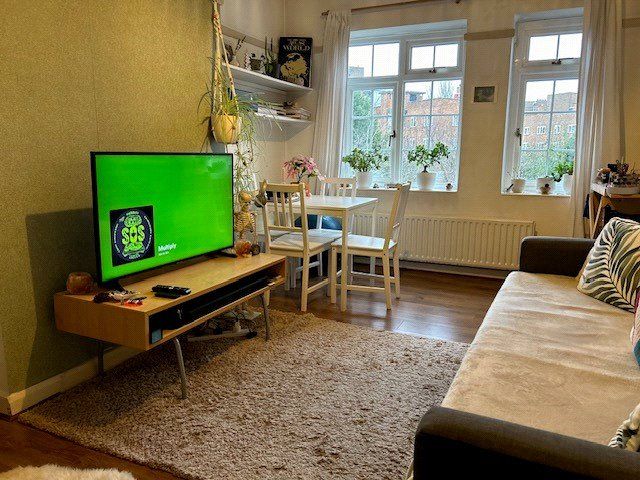 1 bed flat to rent in Rutland Court, Denmark Hill, London SE5, £1,500 pcm