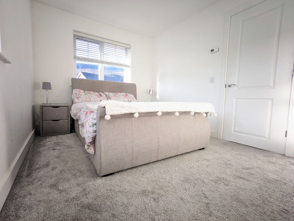 3 bed detached house for sale in Heron Walk, Merthyr Vale, Merthyr Tydfil CF48, £250,000