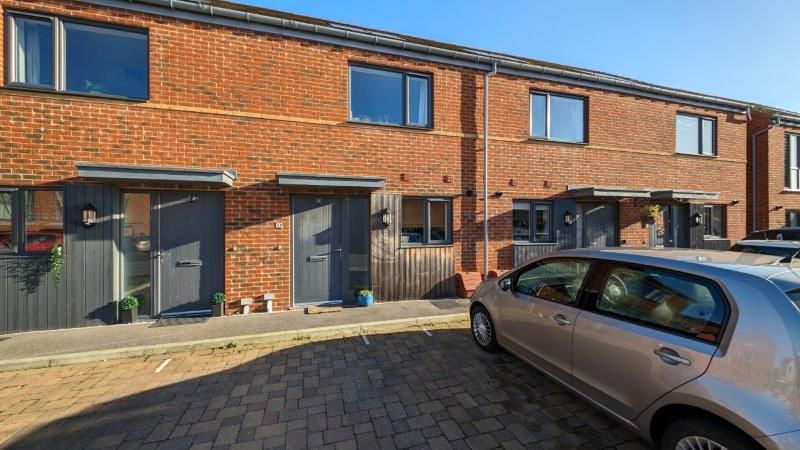 2 bed terraced house for sale in Signal Hill Road, Bordon GU35, £330,000
