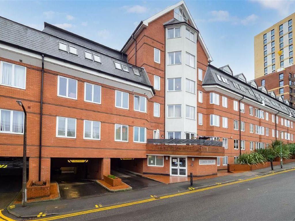 1 bed flat to rent in Sutton Court Road, Sutton SM1, £1,550 pcm