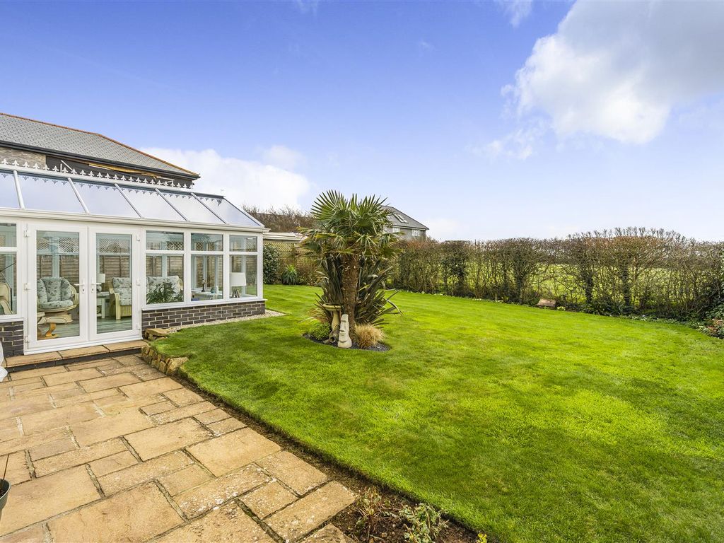 3 bed detached house for sale in Windy Ridge, White Cross, Cury, Helston TR12, £475,000
