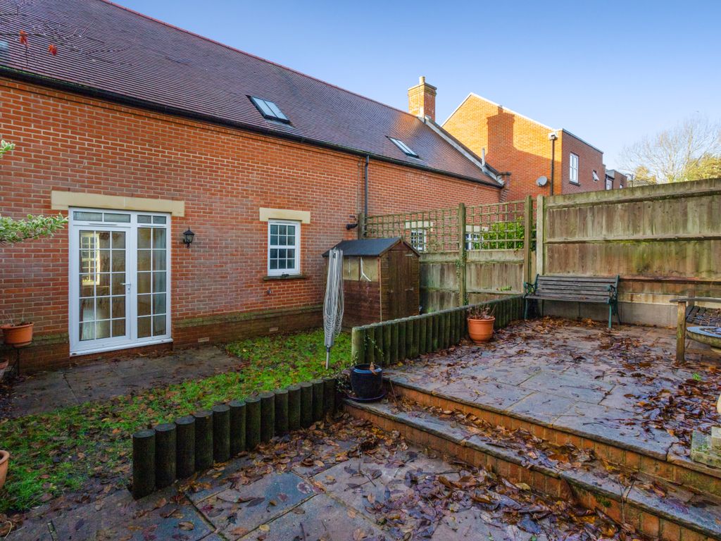 3 bed terraced house for sale in Whielden Street, Amersham HP7, £685,000
